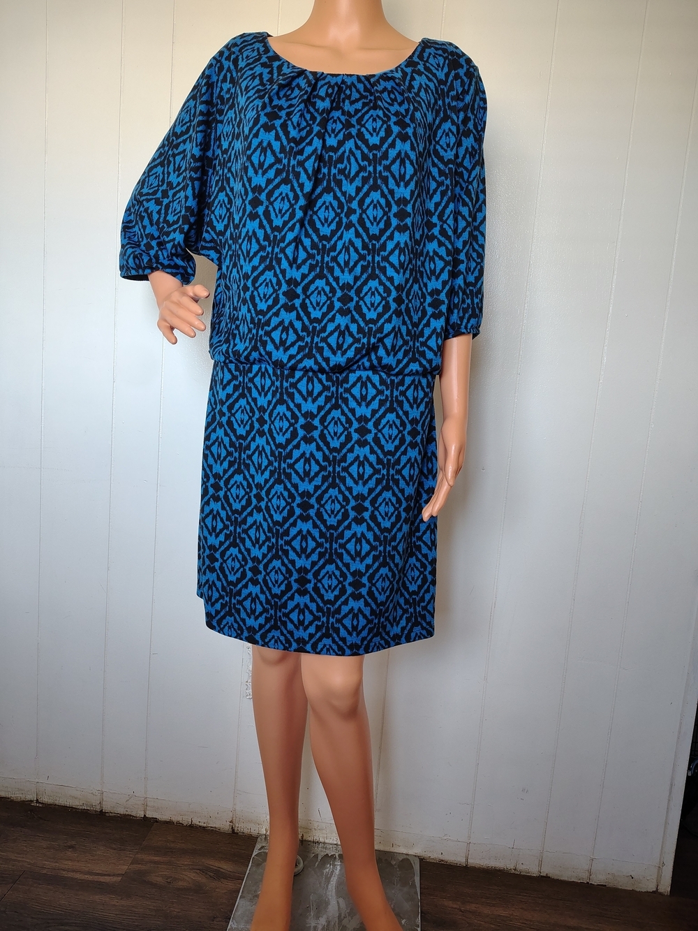 AGB Blue and Black Patterned Midi Dress
